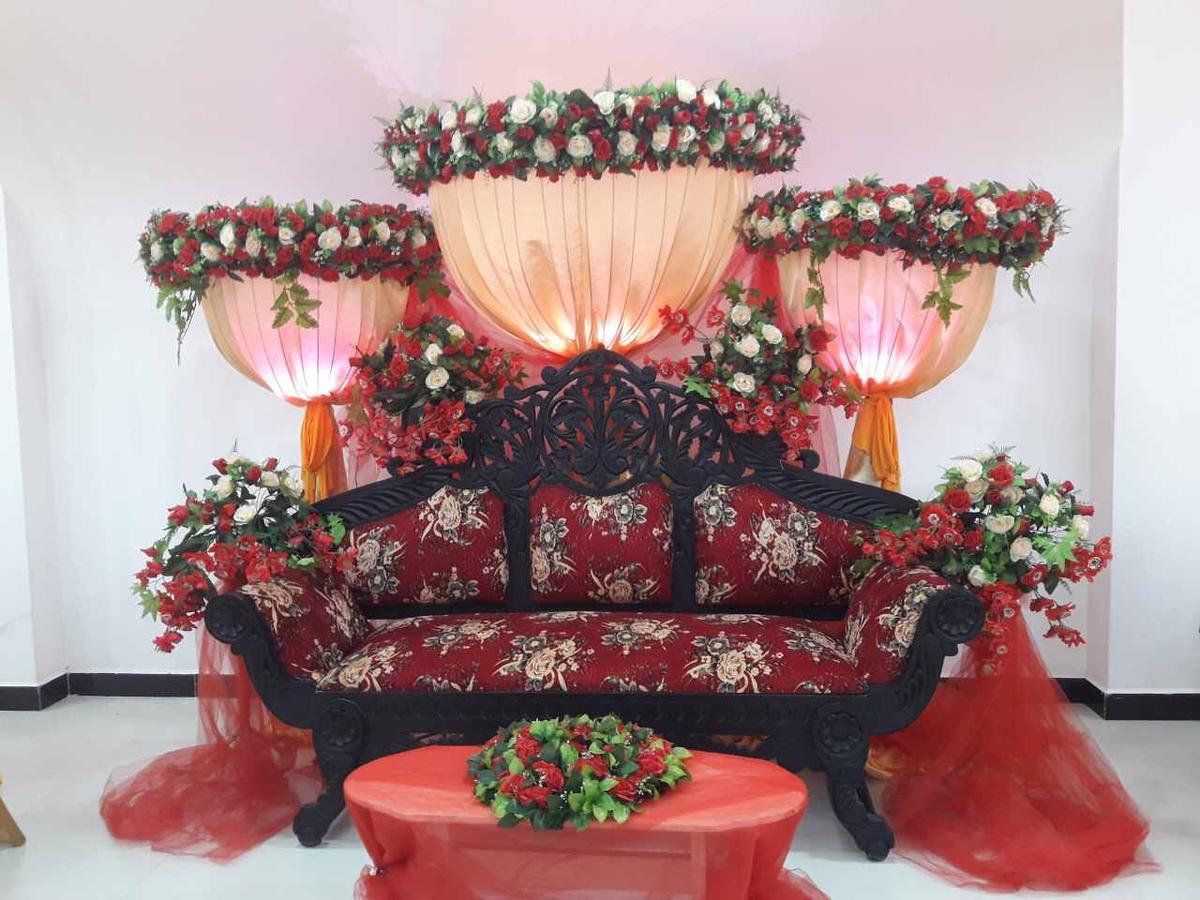 Avanya Hotel And Reception Hall Angunakolapelessa 外观 照片